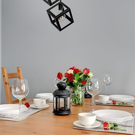 Maximus Apartment By Triapart Danzica Esterno foto